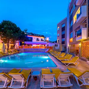 Mersoy Bellavista (adults Only) İçmeler